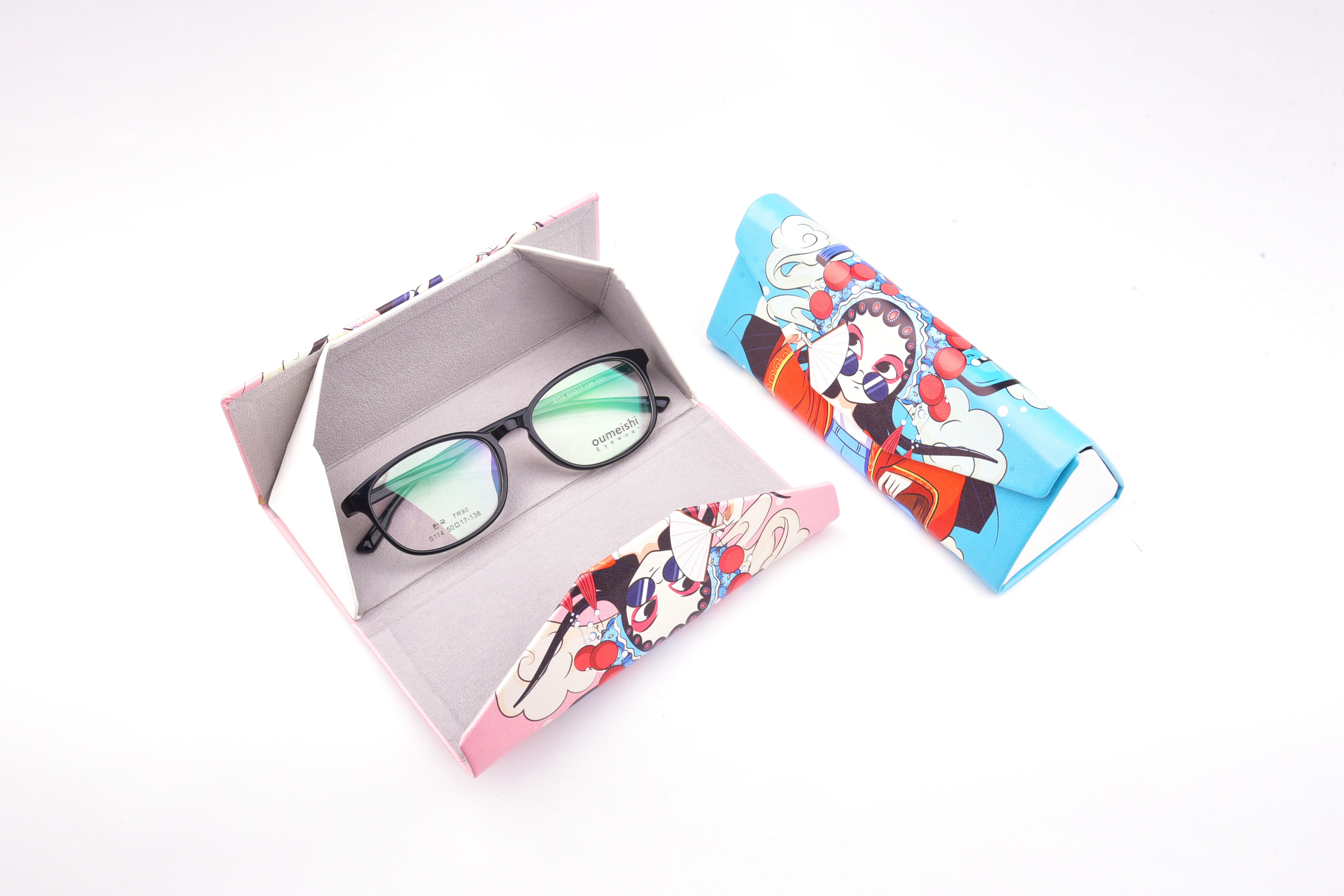 Estuche de metal para gafas de sol plegable triangular