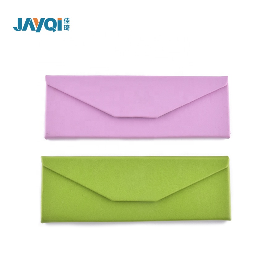 Estuche para anteojos triangular plegable de cuero suave con marca personalizada